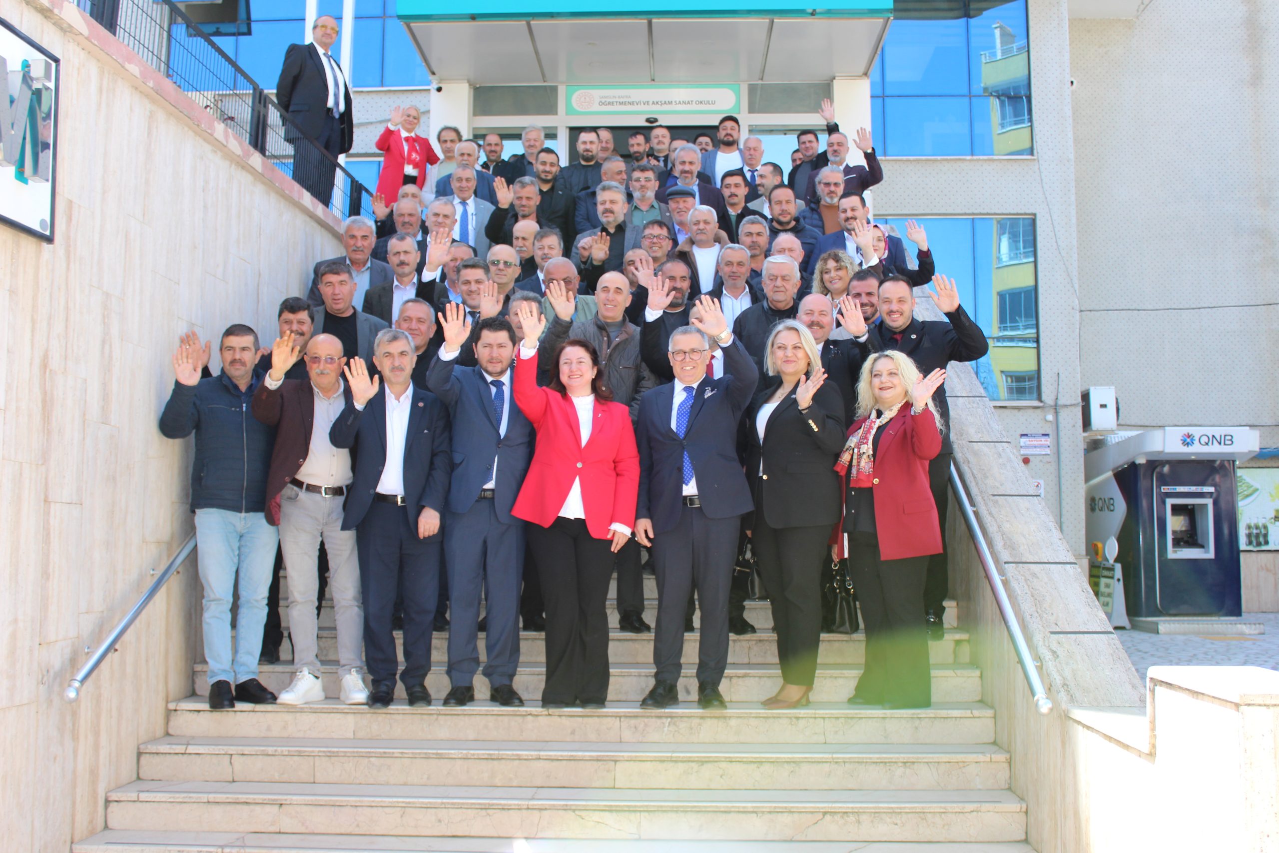 Anahtar Parti Bafra İlçe Teşkilatı Muhtarlar ve Basın ile Buluştu