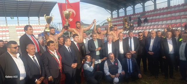 GEYİKKOŞAN HIDIRELLEZ YAĞLI GÜREŞLERİNDE BAŞ PEHLİVAN MUSTAFA TAŞ