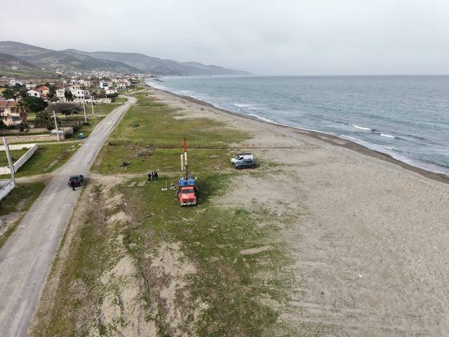 YAKAKENT KOZKÖY SAHİLİ HALK PLAJI YAPILIYOR