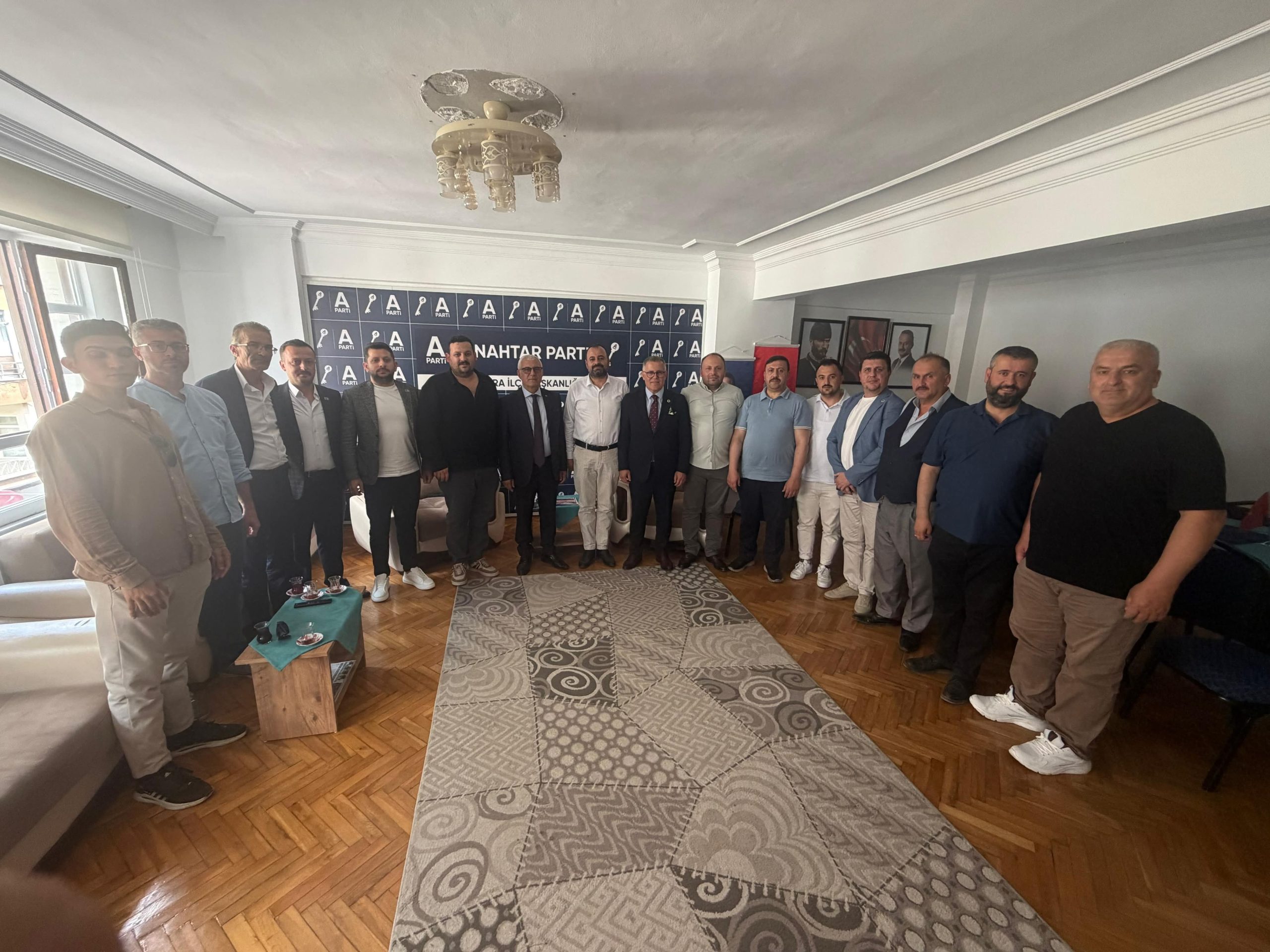 Anahtar Parti Bafra İlçe Teşkilatında Bayramlaşma 