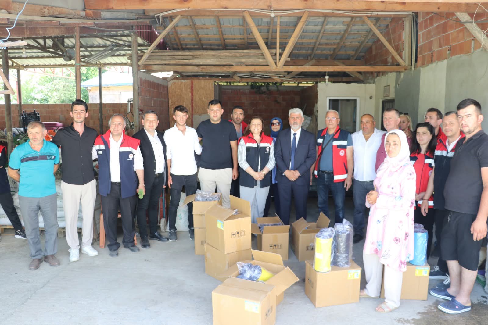 📍Sebze Üreticilerine 31 Kilometrelik Biyoteknik Mücadele Tuzağı Desteği