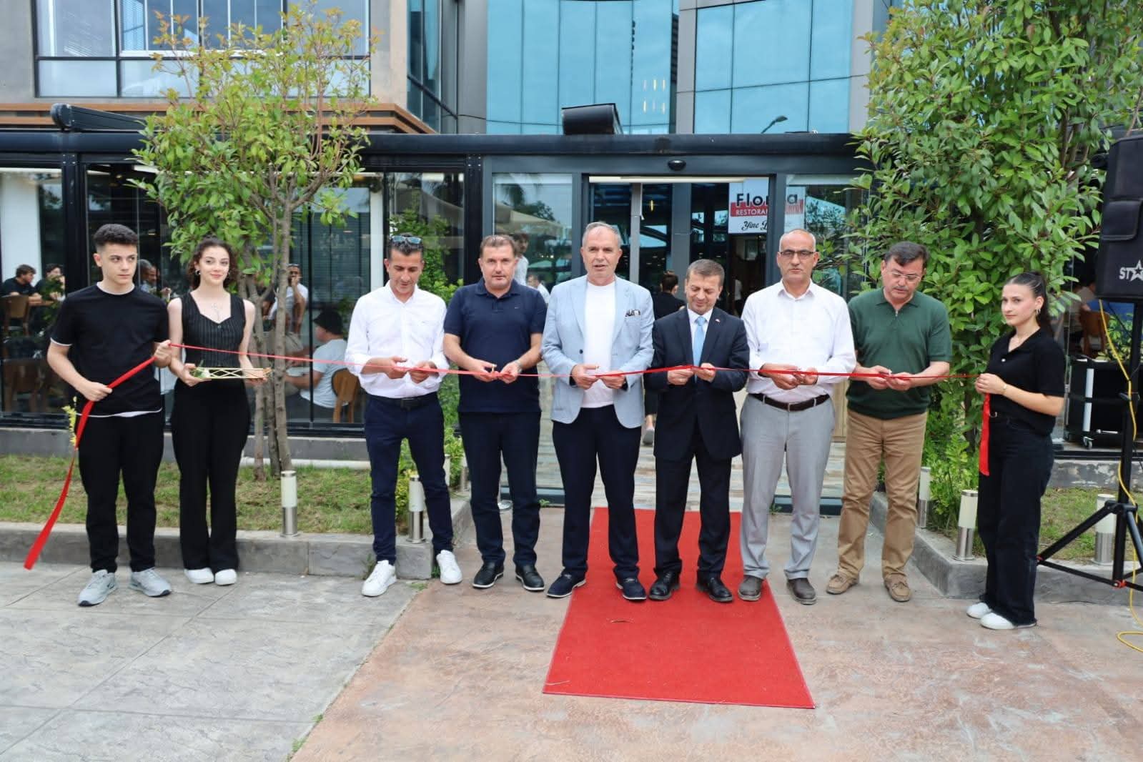 Siyaset ve İş Dünyasının katılımıyla Florya Bafra Pidesi ve Et Restoranta Görkemli Açılış 