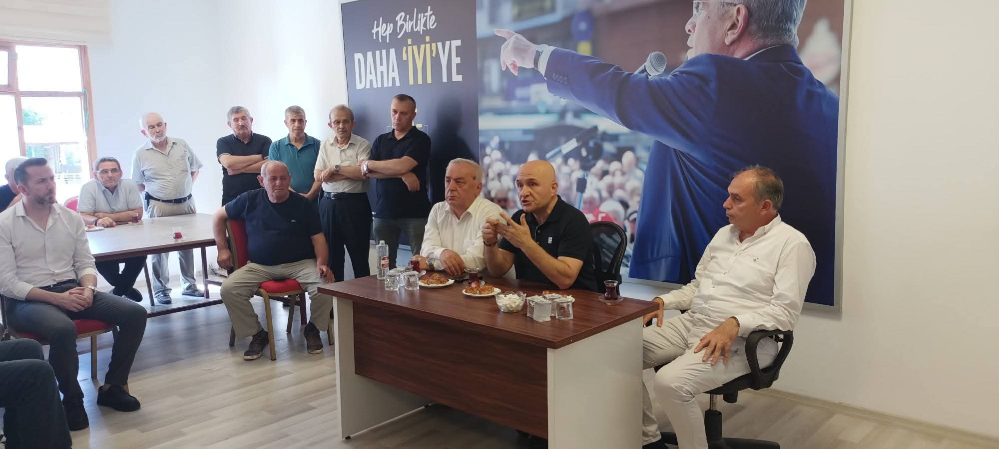 Erhan Usta Bafra’da Çerçeve Yasa – Kötüye giden Ülke Ekonomisini Ele Alan açıklamalarda bulundu 