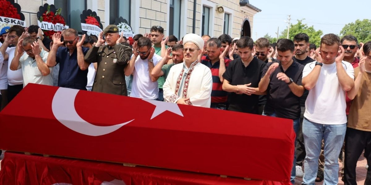 Kazada Hayatını kaybeden Bafralı Hava Astsubay Hakan Sevinç, Baba Ocağından Son Görev 