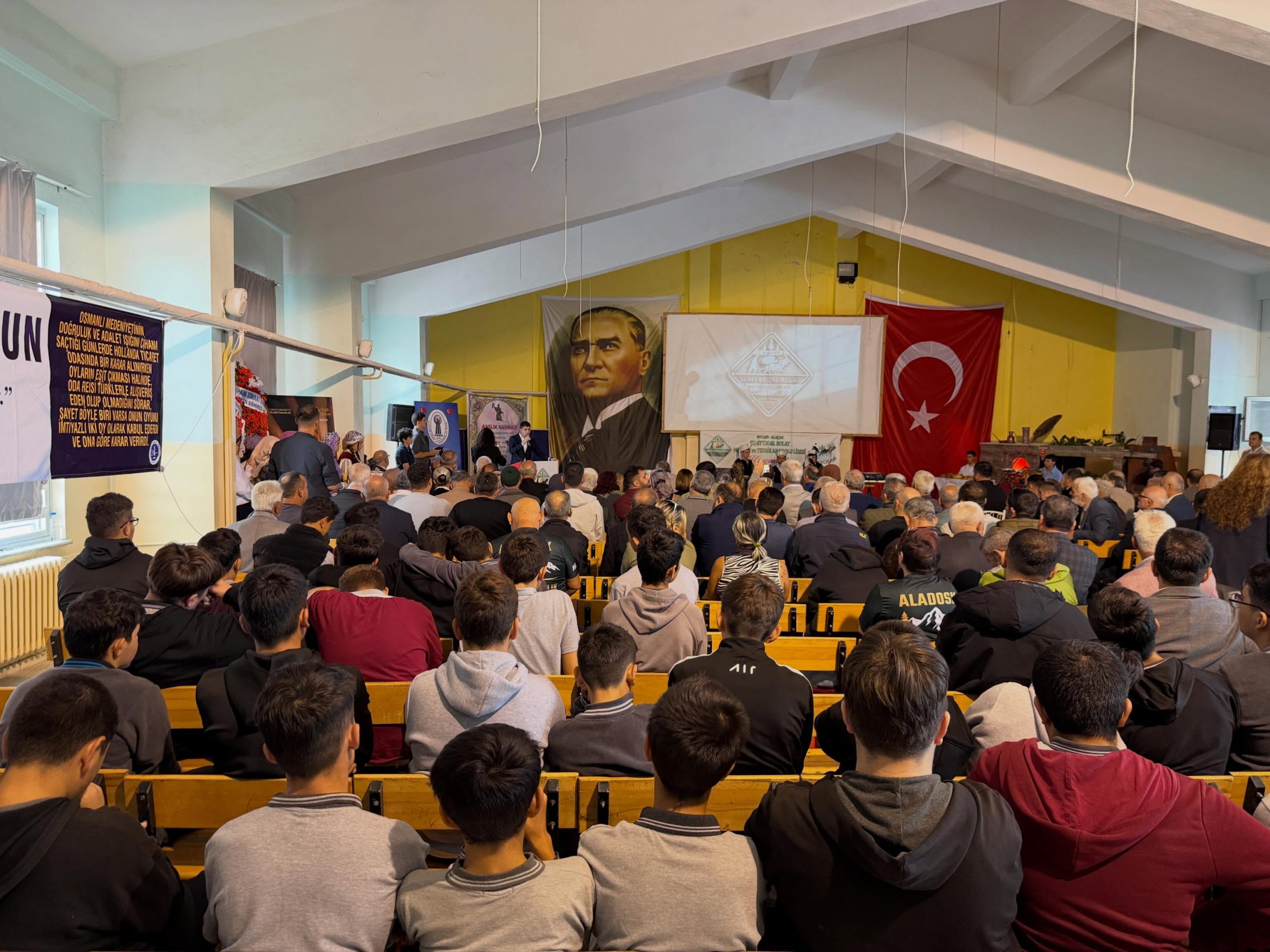 ALAÇAM’DA AHİLİK HAFTASI COŞKUSU 